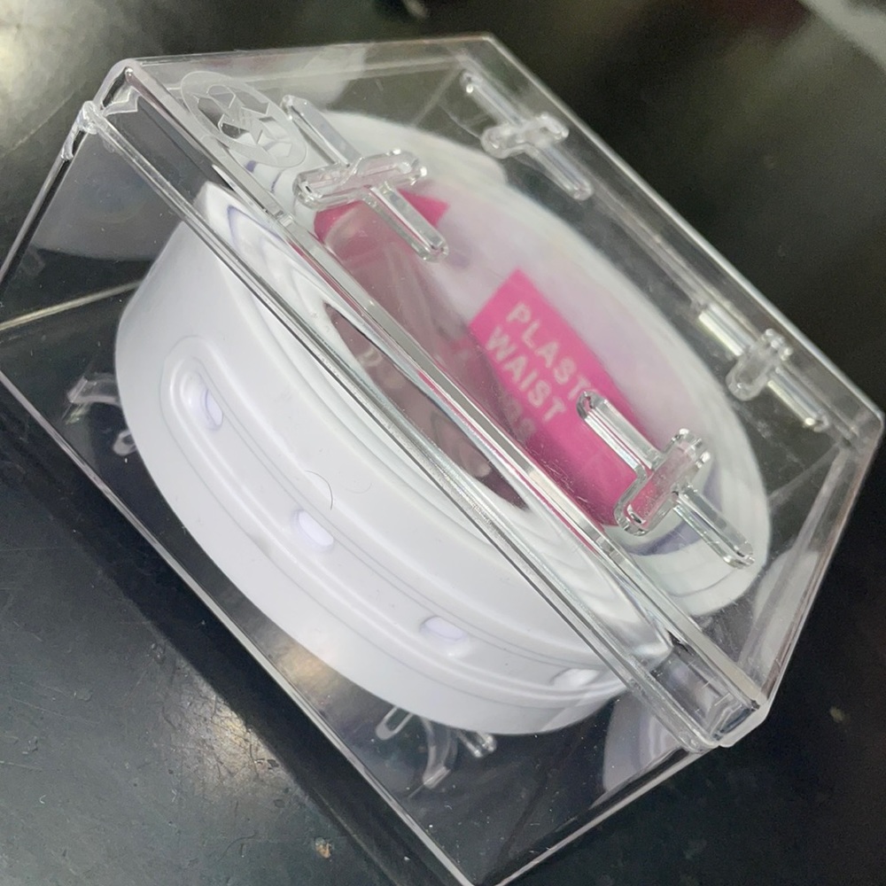 Volver White Silicone Belt